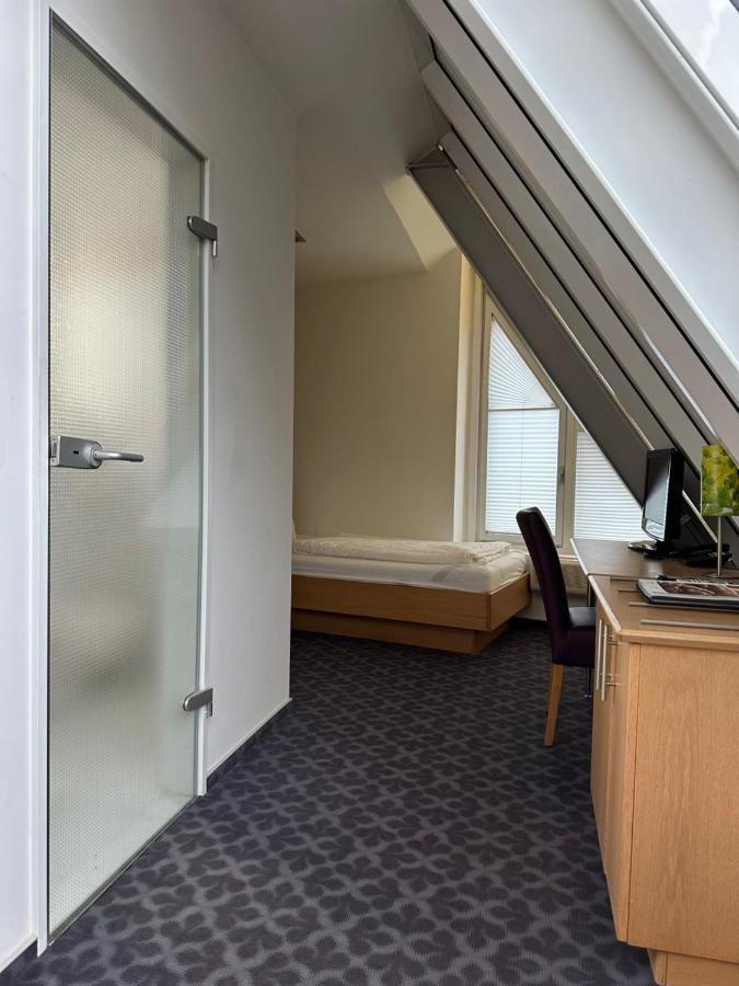 Hotel Burg Kerpen Illingen (Saarland) Quarto foto